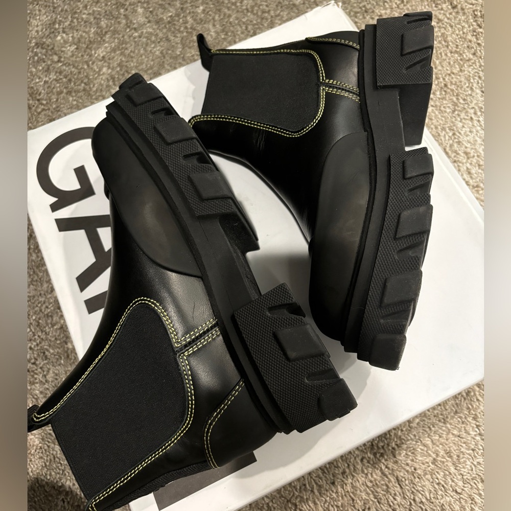 GANNI Leather Chelsea chunky boots black stitching NEW